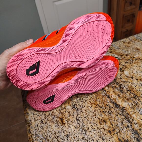 Dame Certified 3 J Basketball Shoes Size 5.5 ID JA4994 main image 2